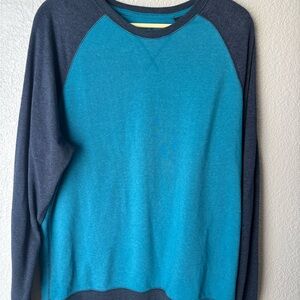 Levi's Men's Blue and Dark Gray Crewneck Sweater